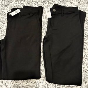 1 pair… NWT Gap Ponte uniform pants in black - listing is for one pair